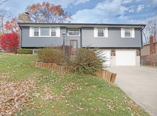 8723 Indianwoods Dr, Cincinnati, OH 45251