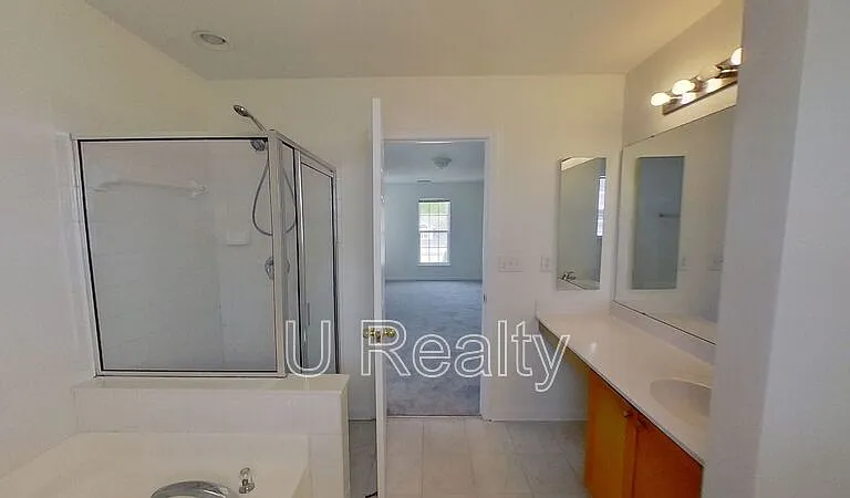 2014 Rosewater Ln — Photo 15