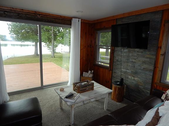 4th image of 1287 N Sleeper Dr