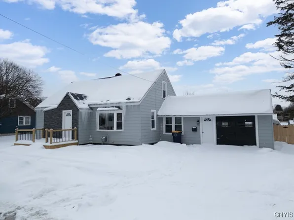 95 N 5th Ave, Ilion, NY 13357