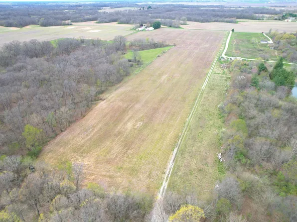 Happy Hollow Rd, Franklin, IL 62638