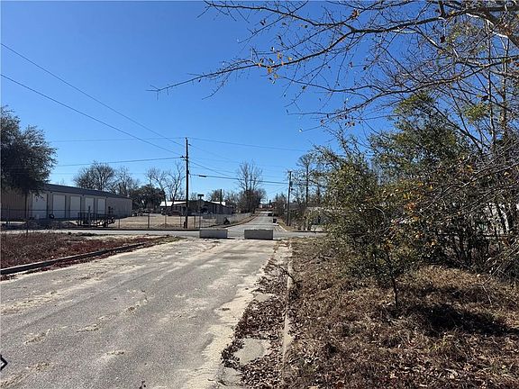 3rd image of 0 Meadowbrook St