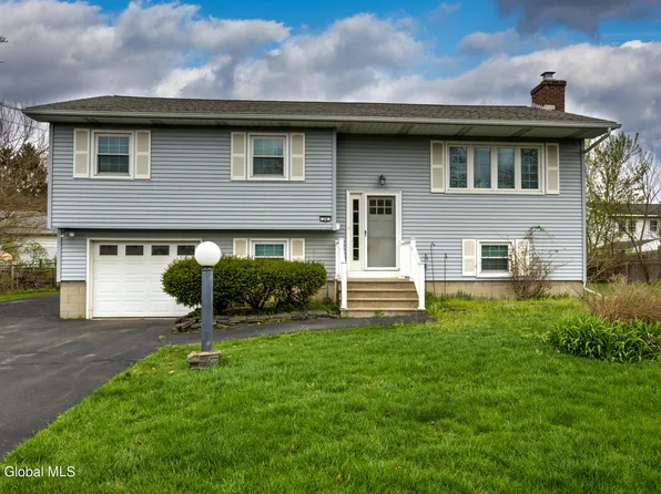 36 Grounds Place, Albany, NY 12205