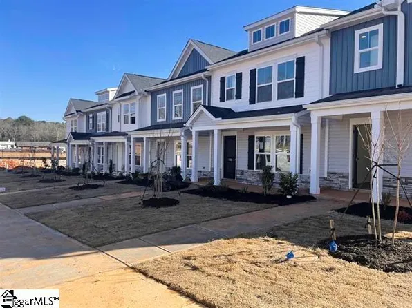 102 Wyndham Way, Laurens, SC 29360