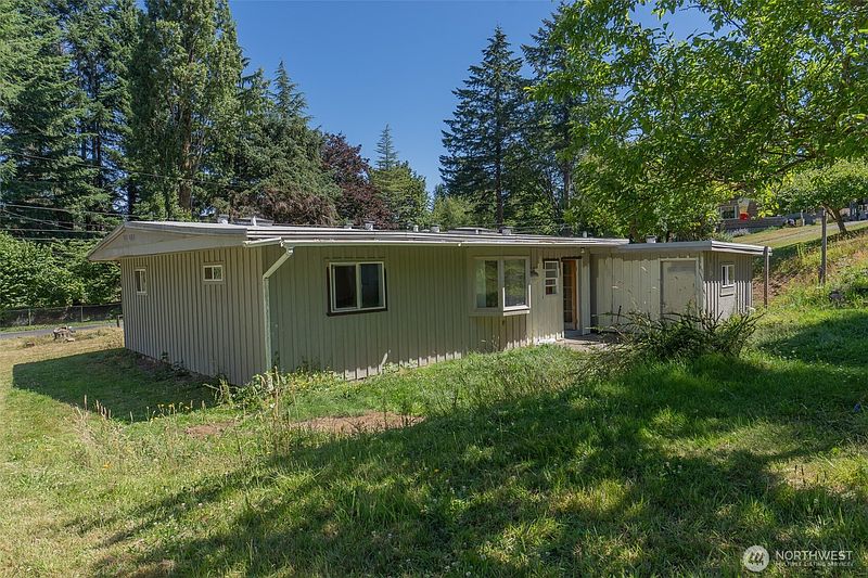 4th image of 533 E Walnut Street