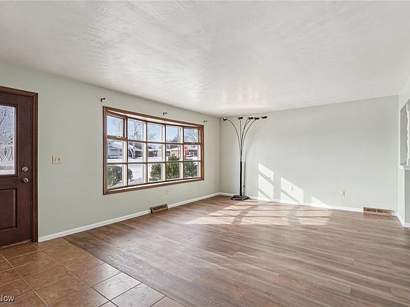 2nd image of 628 Matawan Dr
