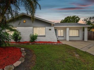 9222 92nd St, Seminole, FL 33777
