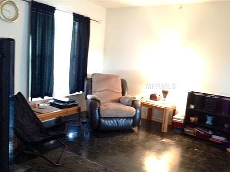 2nd image of 35833 Oakridge Dr
