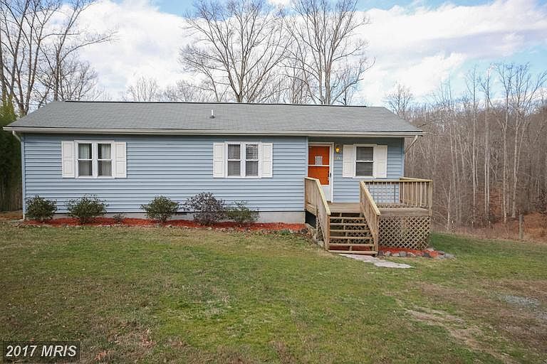 1st image of 30 Doris Dr