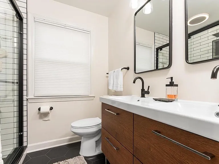 406 Maple Ct — Photo 7