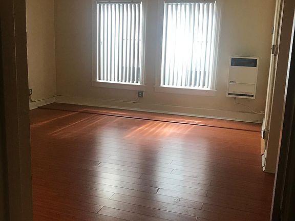2nd image of 661 Shatto Pl APT 407