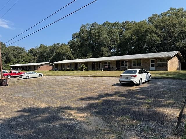 1st image of 88 & 118 Dale Cir
