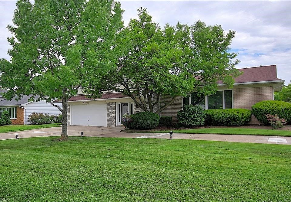 1st image of 24809 Meldon Blvd