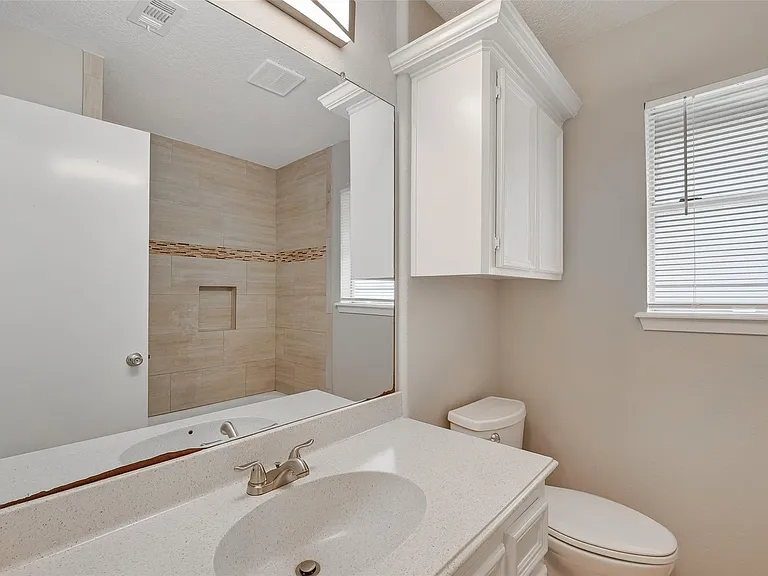 7429 Elbridge Ln — Photo 37