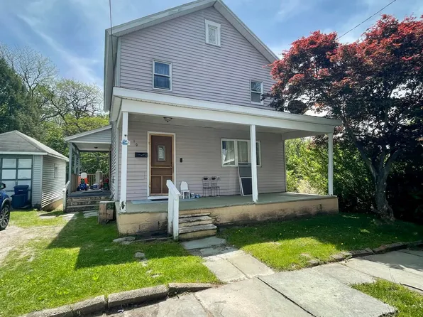 10 Jeffrey St, Simpson, PA 18407