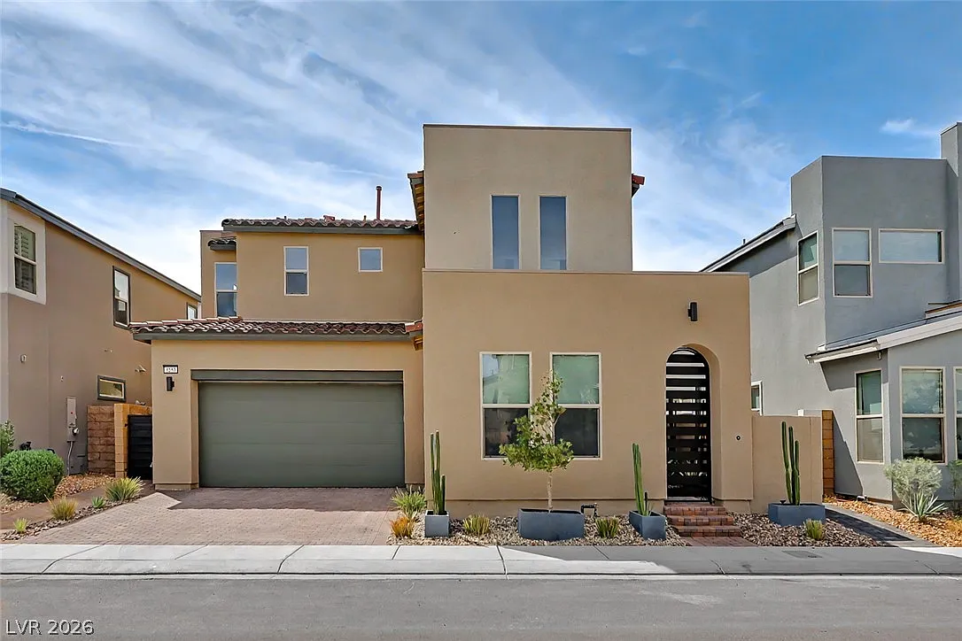 4 bed, 3.0 bath, 2431 sqft, $3,450 — Photo 1
