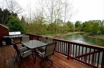 2nd image of 16 Lakebreeze Ct