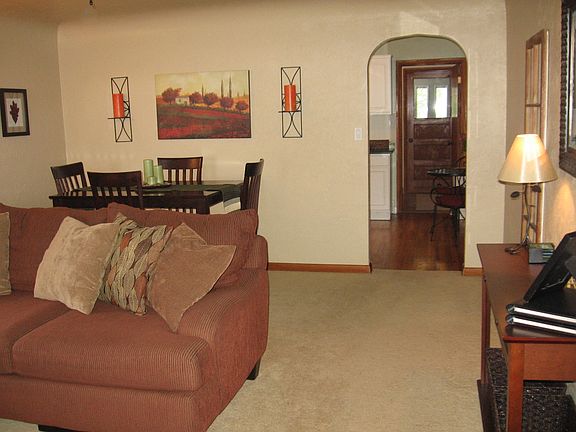Living Room / Dining Room