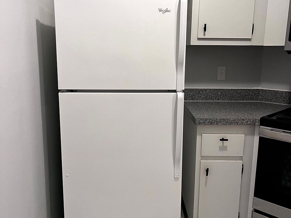1st image of 3808 Southpointe Dr #L5