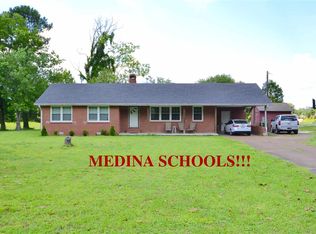 308 Pleasant Hill Rd, Humboldt, TN 38343