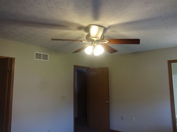 4th image of 446 Scandia St