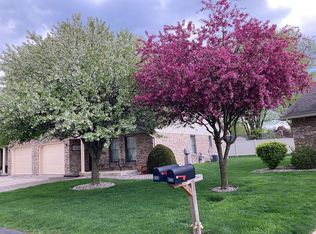 324 Doral Park Dr, Kokomo, IN 46901