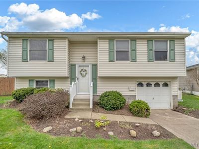 87 E Rouen Dr, Buffalo, NY, 14227