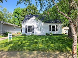 887 Shoshone Ave, Akron, OH 44305