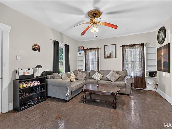 5th image of 438 N 5th St