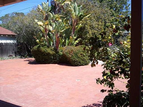 4th image of 6631 Avenida La Reina