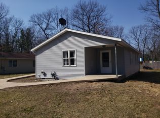 309 Kelly St, Prudenville, MI 48651