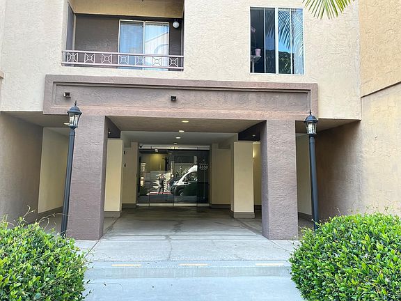 2nd image of 3550 Lebon Dr Unit 6221