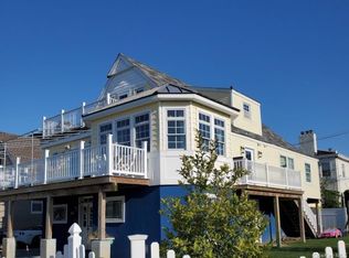 302 E Penn St, Long Beach, NY 11561