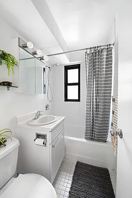 Sold by Compass | media 5