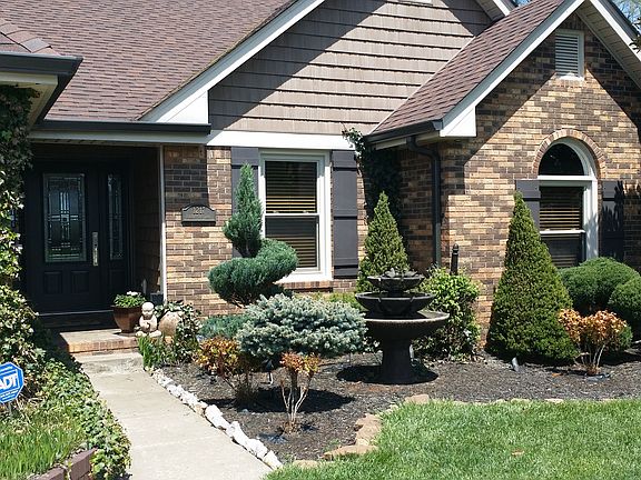New siding and shake shingle