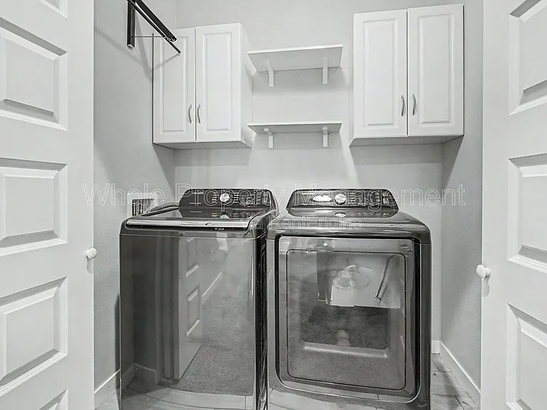 5803 Poplar St — Photo 23