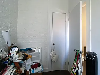 Rented by Kahen Properties