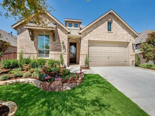 1105 Bluestem Dr, Aubrey, TX 76227
