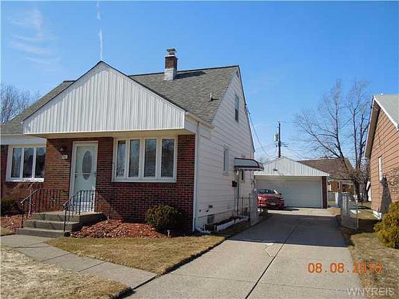 2nd image of 81 Cathedral Ln
