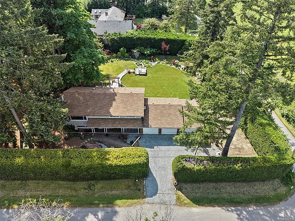 2nd image of 4550 Weber Rd