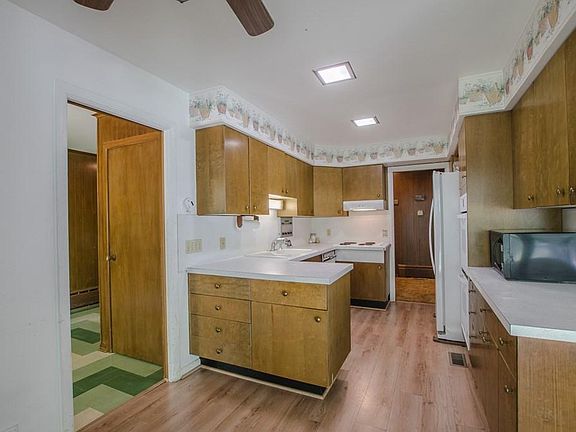 5th image of 1459 Frederick Ct