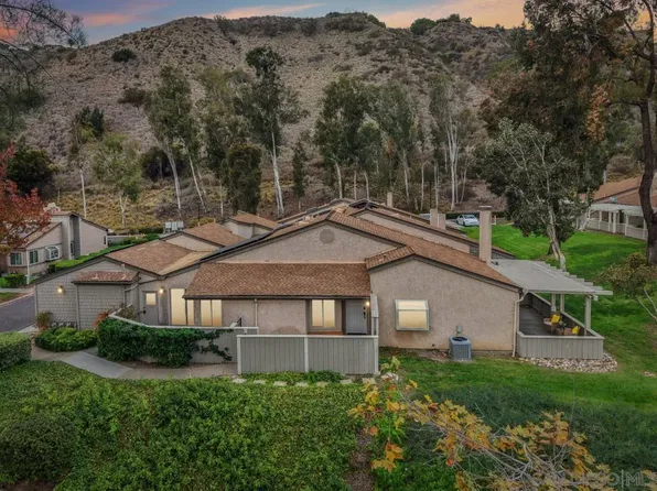 5617 Adobe Falls Rd Unit D, San Diego, CA 92120
