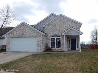 1021 Station Pointe Ln, Simpsonville, KY 40067