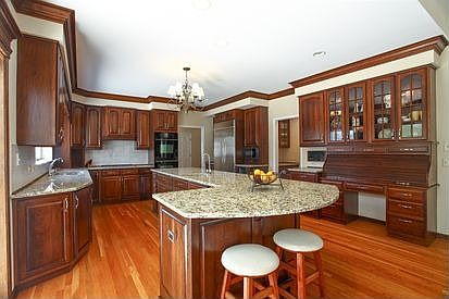 5th image of this home