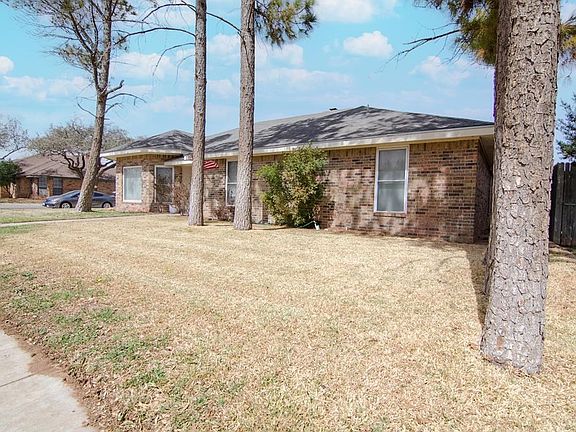 2nd image of 5006 Sherwood Dr