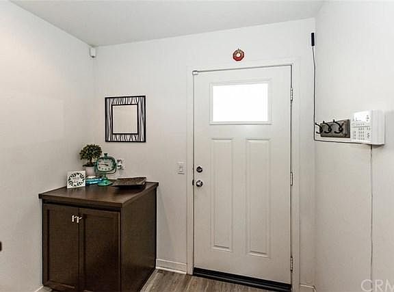 2nd image of 2711 Sunrise Way