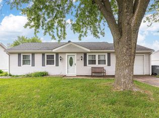 1921 Versailles Dr, Kokomo, IN 46902