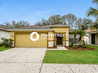 310 Crichton St, Ruskin, FL 33570