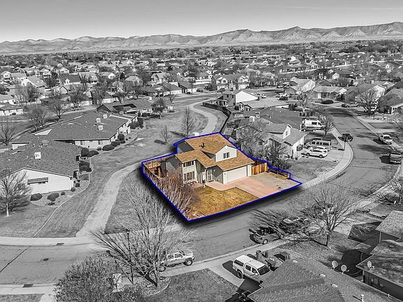 5th image of 256 Sargent Cir
