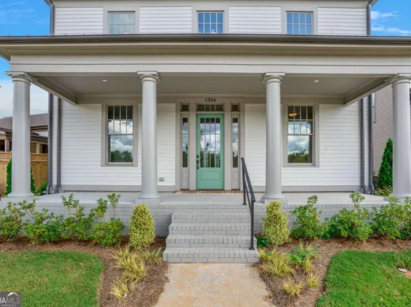 1356 Flora Dr, Conyers, GA 30094